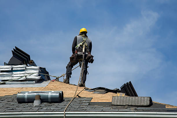 Professional Gutter Installation technician working in Clinton, MD